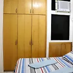 Charmoso Flat Em Ponta Verde